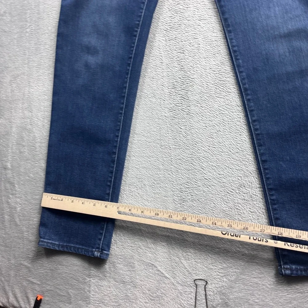 Banana Republic Travel Jean Mens 31x30 Slim Fit Medium Wash Blue Denim Pants‎